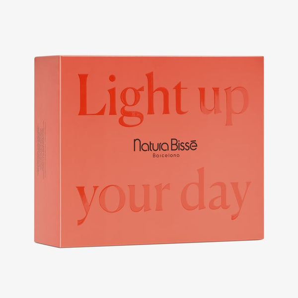 Freebie: Natura Bisse Diamond Lavender Candle