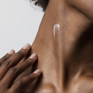 iS Clinical NeckPerfect Complex