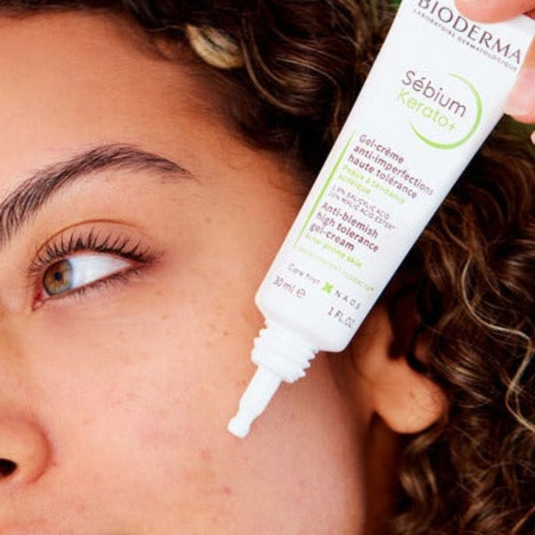 Model using Bioderma Sébium Kerato+ Anti-Blemish Gel Cream for Acne Prone Skin