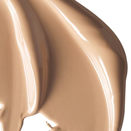 et al. Intelligent Skin Radiant Foundation SPF 15 150N