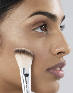 et al. Angled Cheek Brush