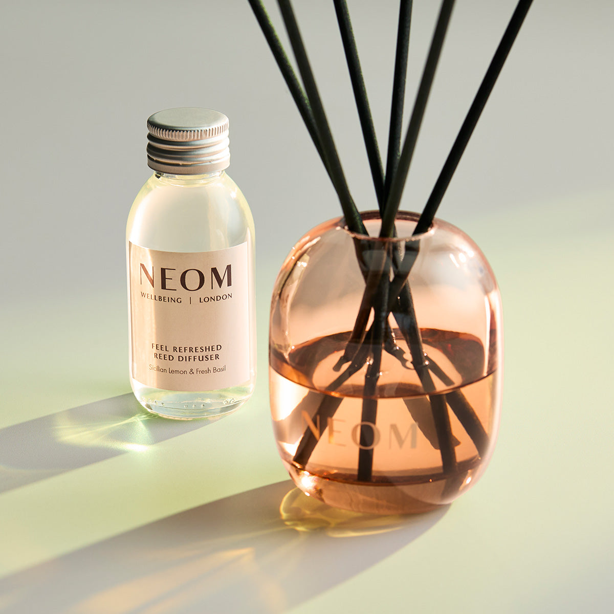 NEOM Feel Refreshed Reed Diffuser 100ml