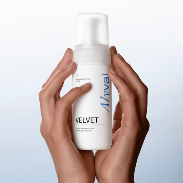 Alyval Velvet Intimate Foam Cleanser